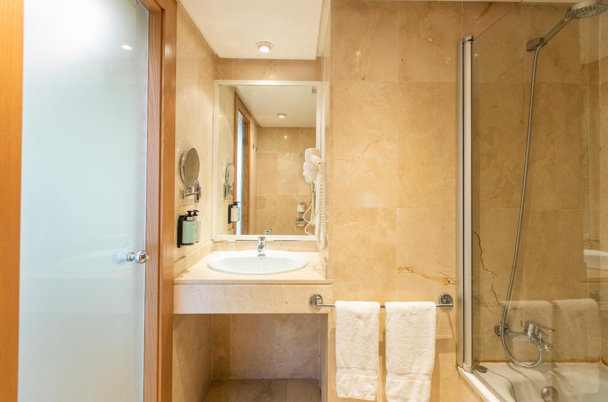 Hesperia Ciudad De Mallorca Hotel 4*